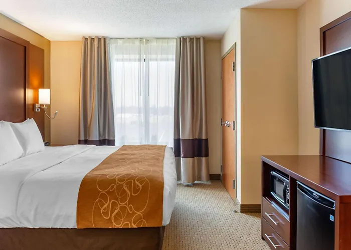 Comfort Suites Lancaster Amish Country